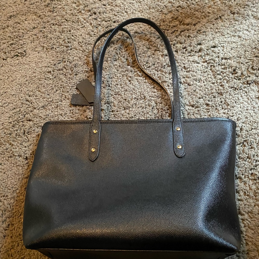 COACH CITY TOTE - Picture 2 of 4